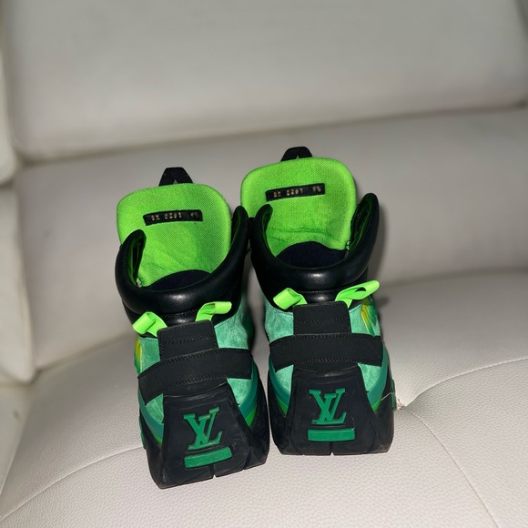 LOUIS VUITTON
2021 Millenium 'Green Black' Hiking Boots - Picture 7 of 9